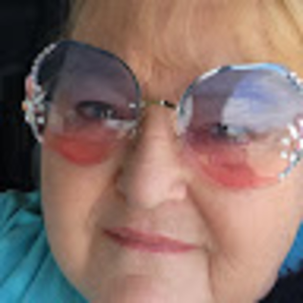 Meet your Posher, Frances